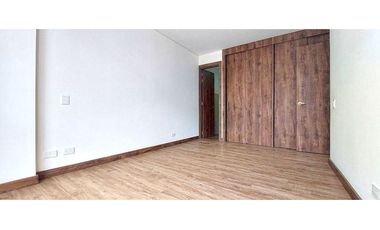 Vendo apto Remodelado a 5 minutos del Parque de El Retiro