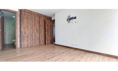 Vendo apto Remodelado a 5 minutos del Parque de El Retiro