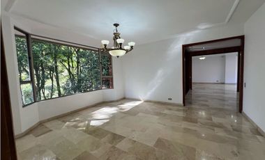 CASA UNIDAD CERRADA POBLADO TRANSVERSAL SUPERIOR