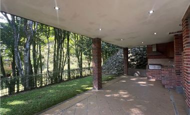 CASA UNIDAD CERRADA POBLADO TRANSVERSAL SUPERIOR