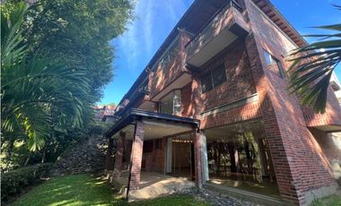 CASA UNIDAD CERRADA POBLADO TRANSVERSAL SUPERIOR