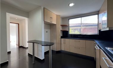 CASA UNIDAD CERRADA POBLADO TRANSVERSAL SUPERIOR