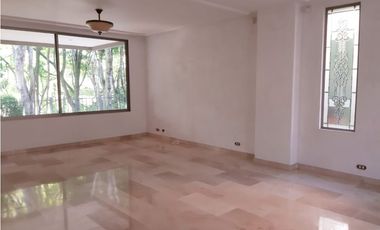 CASA UNIDAD CERRADA POBLADO TRANSVERSAL SUPERIOR