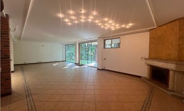 CASA UNIDAD CERRADA POBLADO TRANSVERSAL SUPERIOR