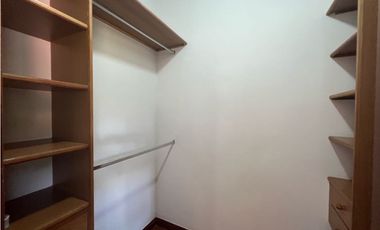 CASA UNIDAD CERRADA POBLADO TRANSVERSAL SUPERIOR