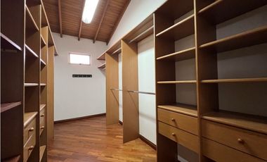 CASA UNIDAD CERRADA POBLADO TRANSVERSAL SUPERIOR