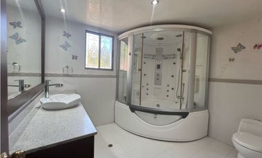 CASA UNIDAD CERRADA POBLADO TRANSVERSAL SUPERIOR