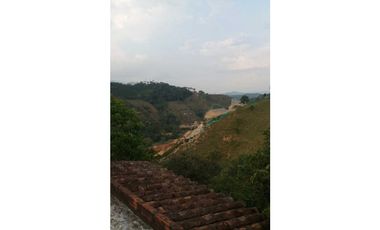 Venta Finca en Santo Domingo Antioquia.