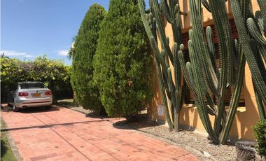 VENDO-PERMUTO HERMOSA CASA EN RICAURET - SAN MARCOS (IC)