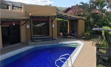 VENDO-PERMUTO HERMOSA CASA EN RICAURET - SAN MARCOS (IC)