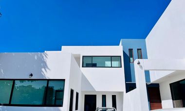 Casa en Privada en San Antón Cuernavaca - ROQ-1261-Cp