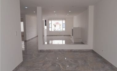 ESPECTACULAR CASA CONDOMINIO LAS ACACIAS