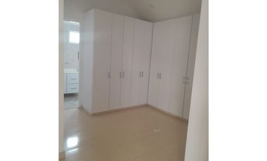 ESPECTACULAR CASA CONDOMINIO LAS ACACIAS