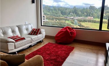 Espectacular Casa Campestre en Alto de las Palmas