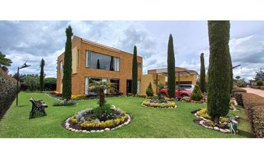 Casa para Arriendo y venta Casa Arriendo $10.000.000