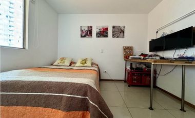 Vendo Hermoso y amplio apartamento sector Aves Maria, Sabaneta
