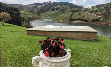 Venta de Hotel Glamping Guatapé