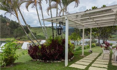 Venta de Hotel Glamping Guatapé