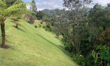 Venta de Casa en unidad cerrada, reserva natural en El Retiro