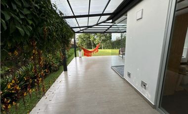 SE VENDE FINCA EN PARCELACIÓN VA LA CEJA RIONEGRO EXCELENTE PRECIO