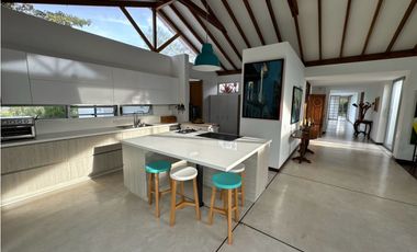 SE VENDE FINCA EN PARCELACIÓN VA LA CEJA RIONEGRO EXCELENTE PRECIO