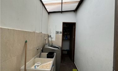 SE VENDE  O SE PERMUTA CASA FINCA EN LA CEJA INDEPENDIENTE