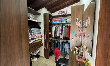 SE VENDE  O SE PERMUTA CASA FINCA EN LA CEJA INDEPENDIENTE