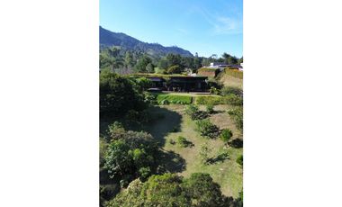 SE VENDE FINCA EN LA CEJA EN PARCELACIÓN LOTE 4534m2  ALTO. ARBORIZACI