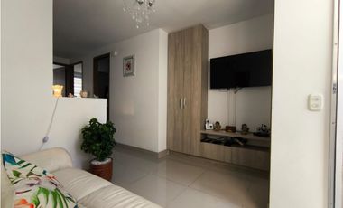 JC-VENTA DE CASA EN CIUDAD COUNTRY