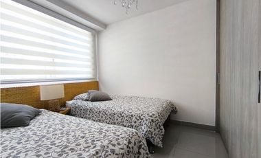 JC-VENTA DE CASA EN CIUDAD COUNTRY