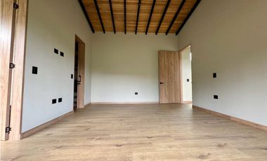 Vendo casa campestre en La María El Retiro Antioquia