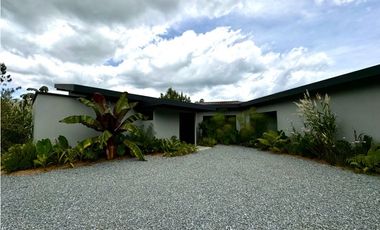 Vendo casa campestre en La María El Retiro Antioquia