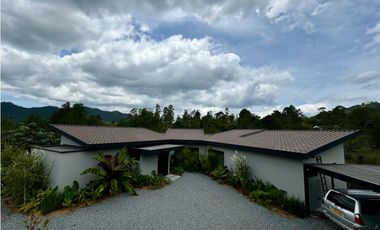 Vendo casa campestre en La María El Retiro Antioquia
