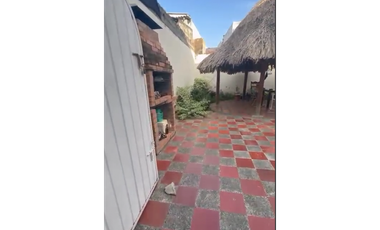 VENTA DE CASA MAS LOTE EN EL B/ LACHARME DE MONTERIA