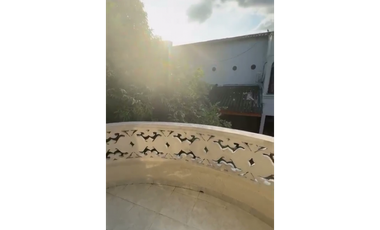 VENTA DE CASA MAS LOTE EN EL B/ LACHARME DE MONTERIA