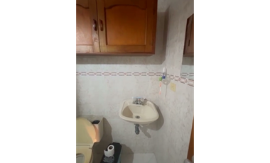 VENTA DE CASA MAS LOTE EN EL B/ LACHARME DE MONTERIA