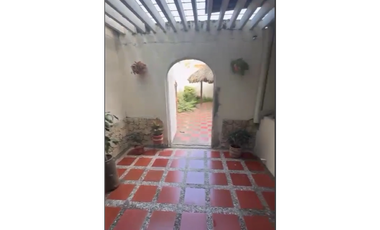 VENTA DE CASA MAS LOTE EN EL B/ LACHARME DE MONTERIA