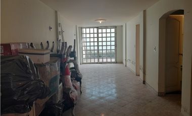 SE VENDE CASA COMERCIAL EN EL CENTRO DE ZIPAQUIRA