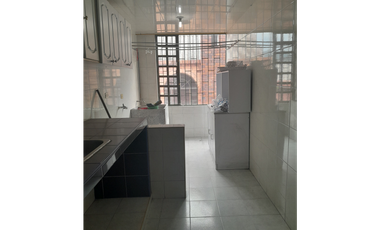 SE VENDE CASA COMERCIAL EN EL CENTRO DE ZIPAQUIRA