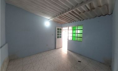 Maat vende Casa, Alto de las iguanas-Villeta 293m2 $650Millones