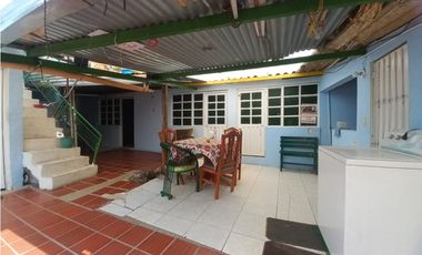 Maat vende Casa, Alto de las iguanas-Villeta 293m2 $650Millones