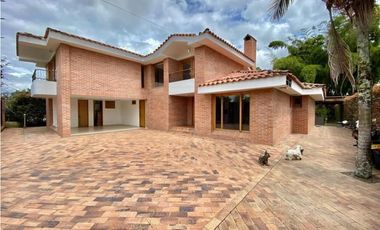 Casa para la Venta en Rionegro Gualanday