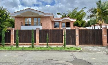 Casa para la Venta en Rionegro Gualanday