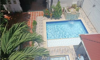 En venta casa campestre con 7 alcobas, amoblada, sector de Gaira|02