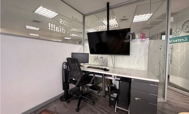 OFICINA EN MEJOR LUGAR DEL CENTRO  REFORMADA