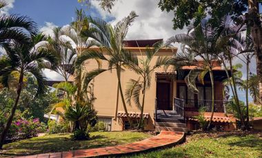 VENTA EXCLUSIVA CASA CAMPESTRE EN CONDOMINIO CERRITOS PEREIRA