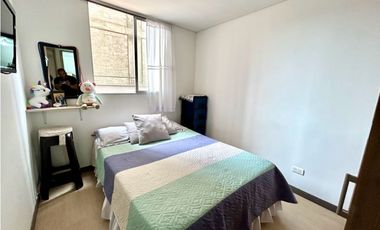 SE VENDE ESPECTACULAR APARTAMENTO CON TERRAZA EN SABANETA PARTE PLANA