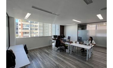 Oficina en el Edificio Forum