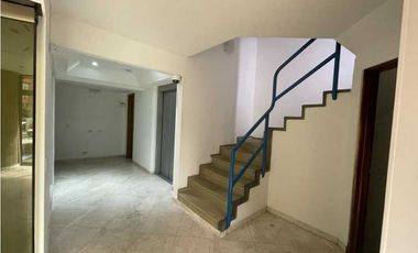 SE VENDE EDIFICIO EN SECTOR DE RETIRO