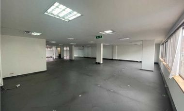 SE VENDE EDIFICIO EN SECTOR DE RETIRO